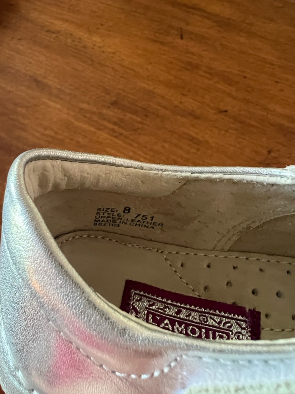 L’Amour T-Strap Mary Jane Shoes - Picture 4 of 4